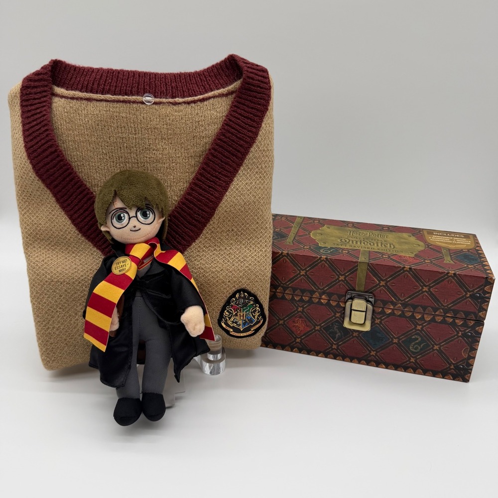 Harry‎ Potter Bundle Hogwarts Vest Quidditch Collectible Set and Plush Figure